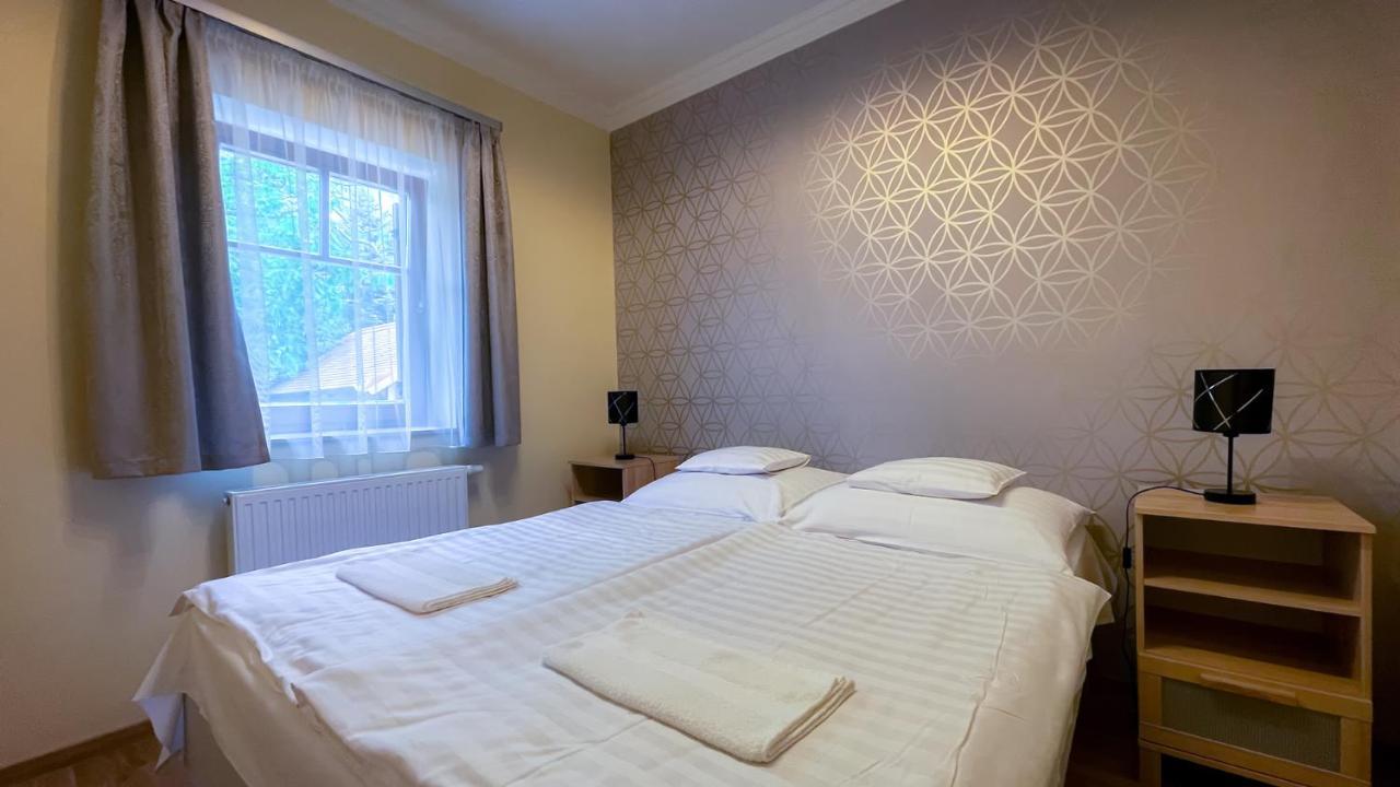 Ozkut Apartmanhaz Olmod Екстериор снимка
